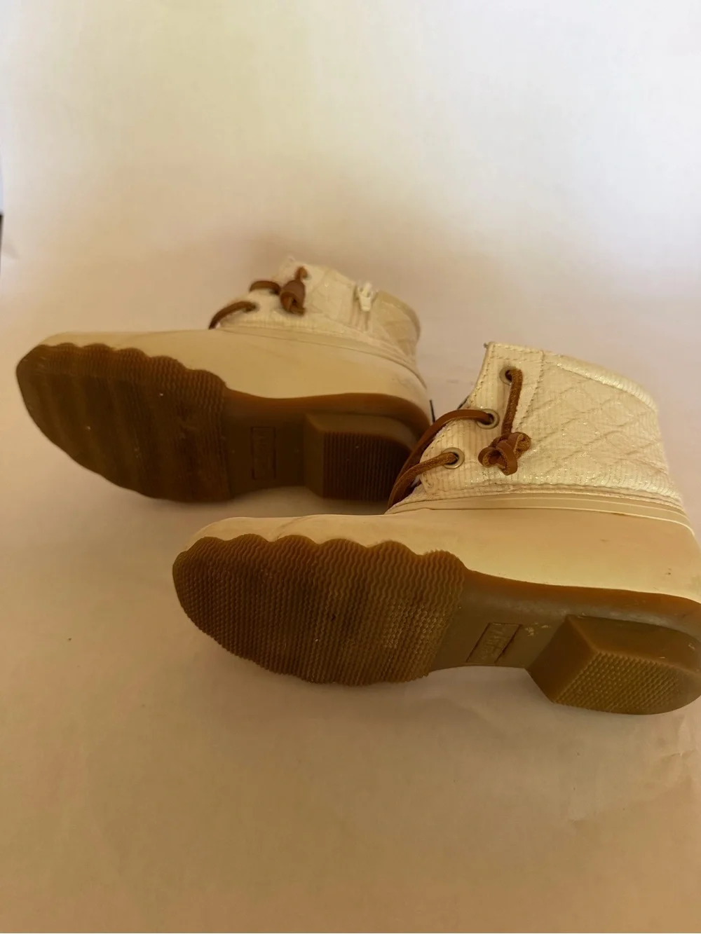 Sperry Kids Cream and Brown Lace Duck Boots